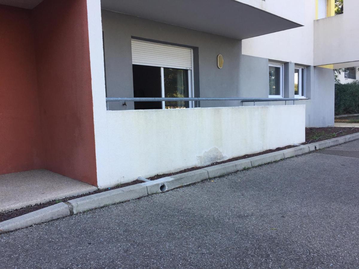 Appartement Residence Prive Avec Parking Wifi Clim Piscine Avinyon Dış mekan fotoğraf
