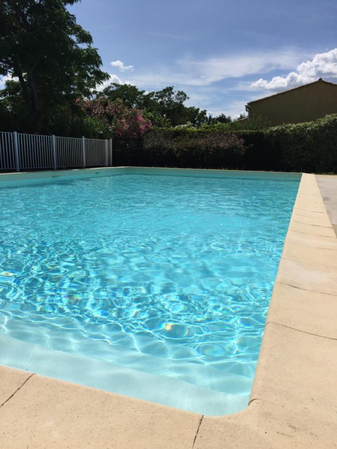 Appartement Residence Prive Avec Parking Wifi Clim Piscine Avinyon Dış mekan fotoğraf