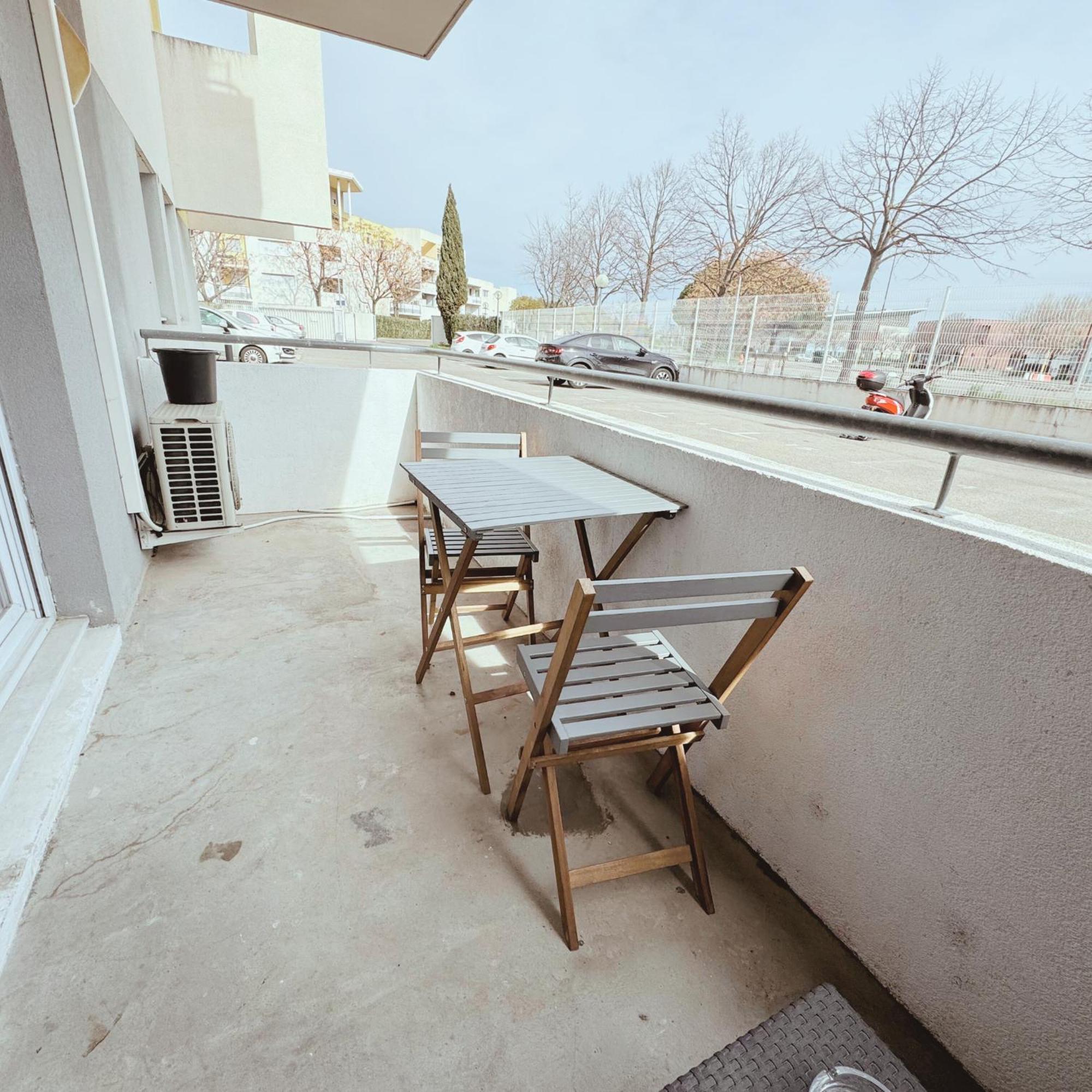 Appartement Residence Prive Avec Parking Wifi Clim Piscine Avinyon Dış mekan fotoğraf